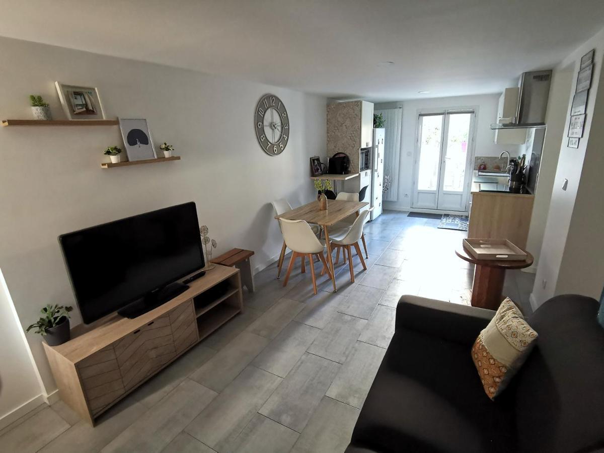 Agreable Logis Au Calme Avec Jardin Entre Paris Et Eurodisney Rosny-sous-Bois Exterior photo